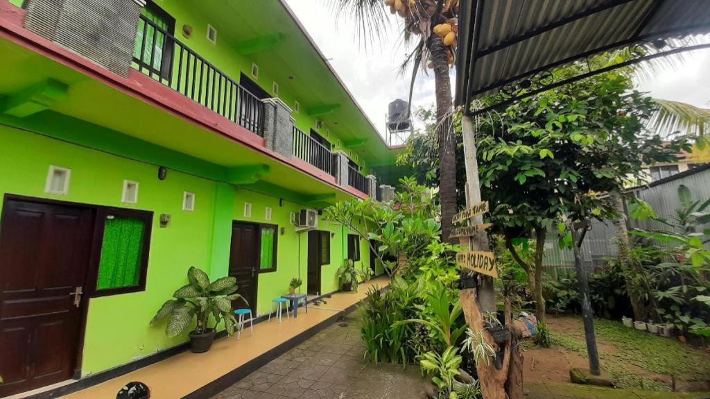 Готель Oyo 90714 Umah Pande Tabanan Near Tanah Lot Екстер'єр фото