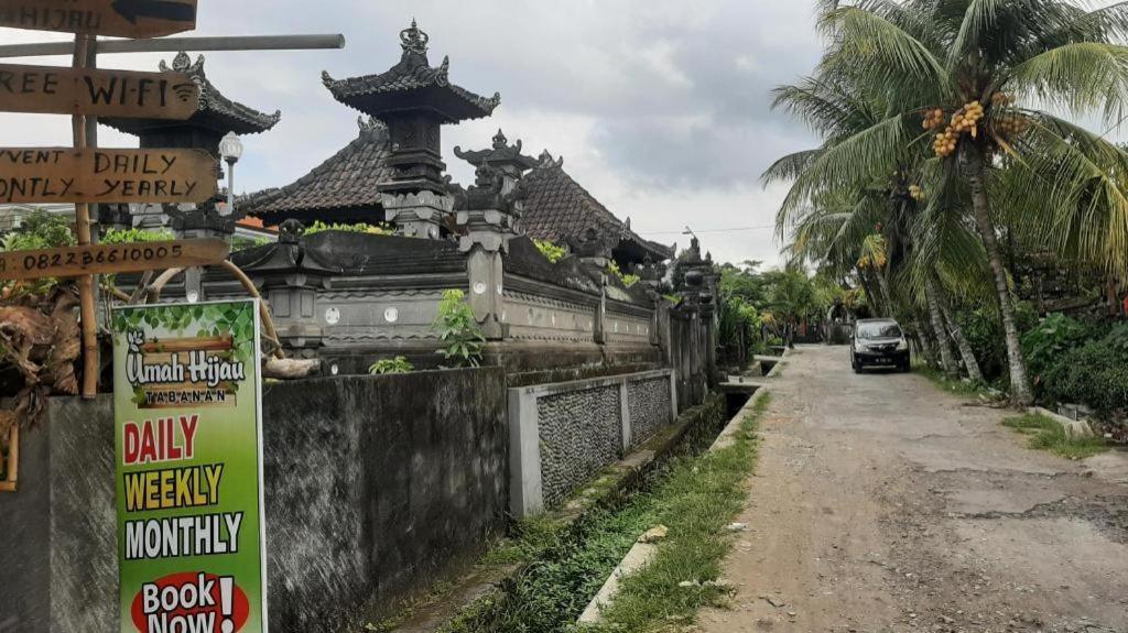 Готель Oyo 90714 Umah Pande Tabanan Near Tanah Lot Екстер'єр фото